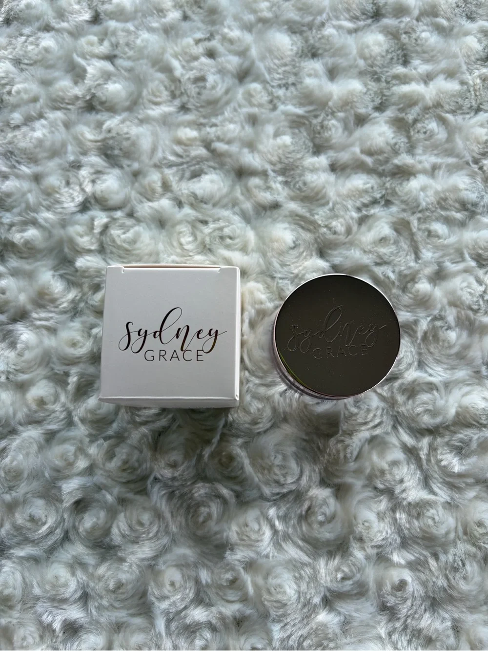 New Sydney Grace Hollyberry Silk Cream Blush
